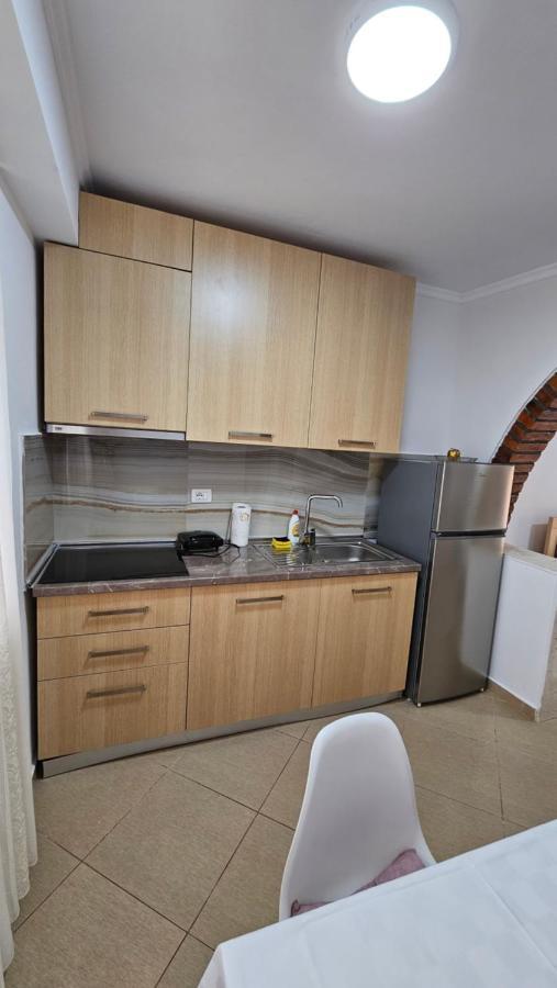 Aliaj Guest House بيرات المظهر الخارجي الصورة