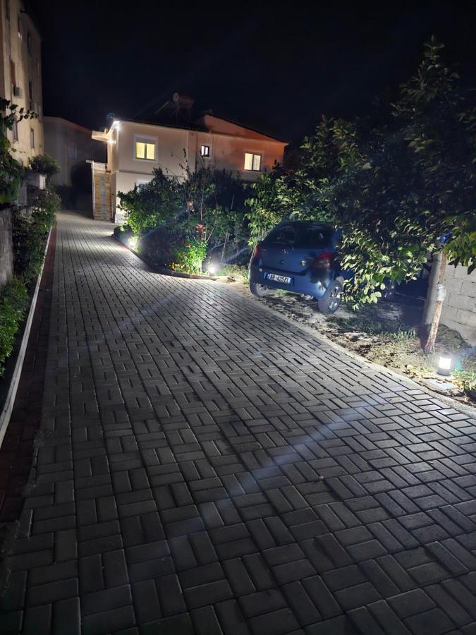 Aliaj Guest House بيرات المظهر الخارجي الصورة