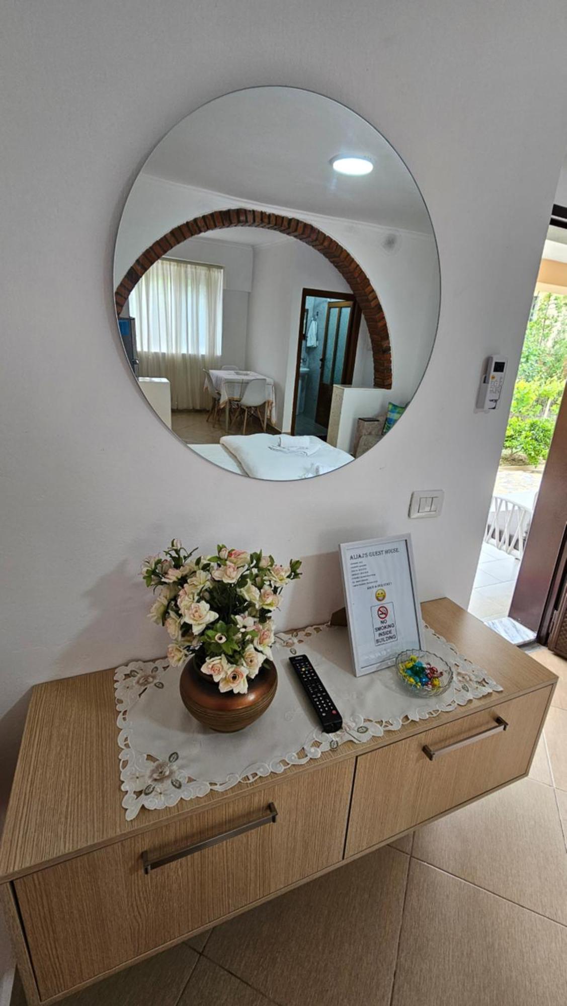 Aliaj Guest House بيرات المظهر الخارجي الصورة