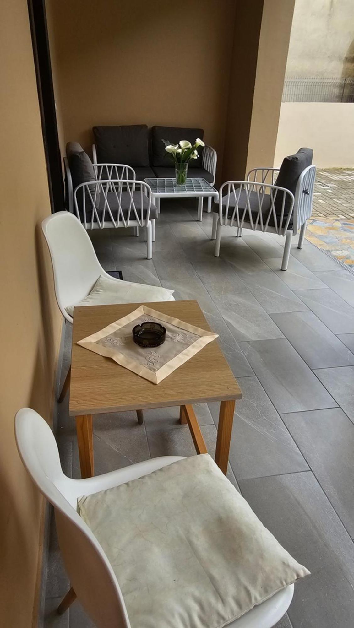 Aliaj Guest House بيرات المظهر الخارجي الصورة